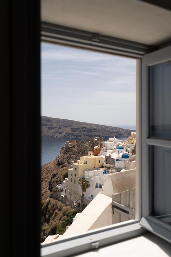 Bubble Suite Santorini Oia  Esterno foto